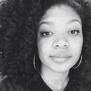 Meet your Posher, Lela